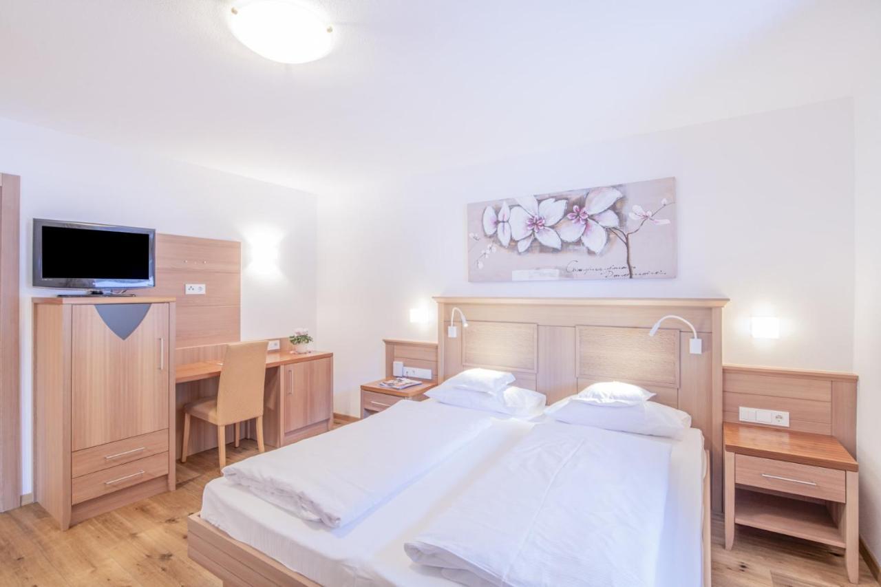 Hotel Residence Rose Vipiteno Bagian luar foto