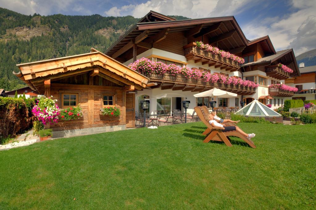 Hotel Residence Rose Vipiteno Bagian luar foto
